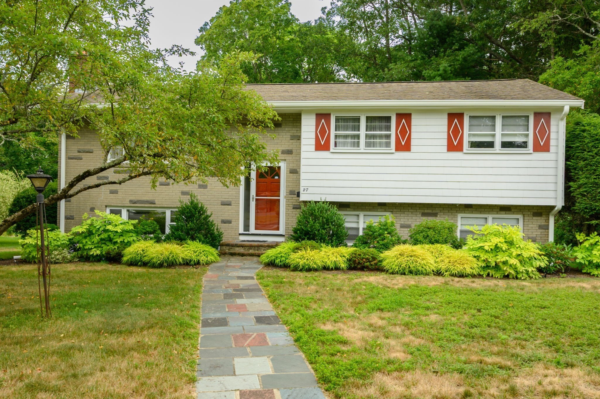 27 Trout Brook Ave, Milton, MA 02186