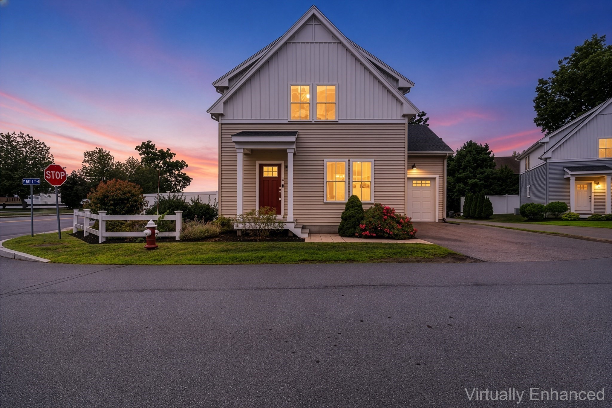 2 Oreilly Ln, Foxboro, MA 02035