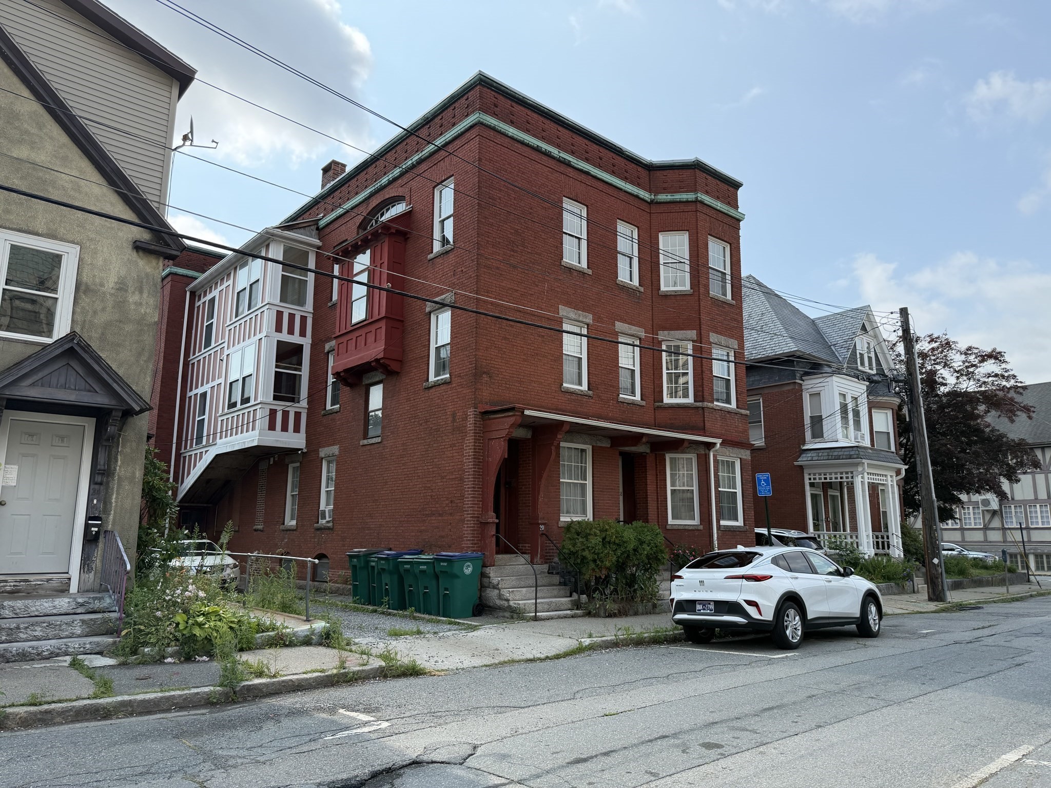 18 Hartwell Street, Fitchburg, MA 01420