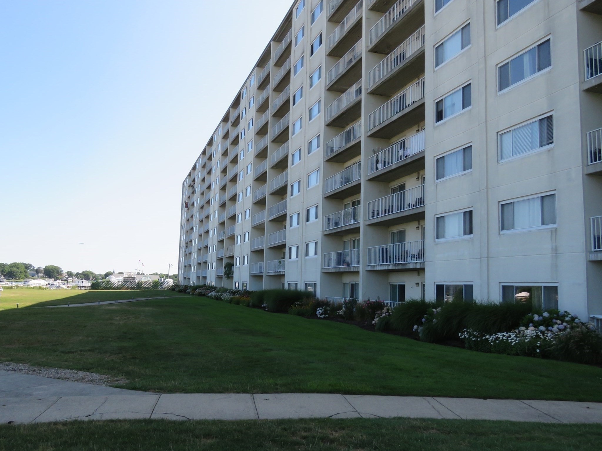 200 Cove Way Unit 612, Quincy, MA 02169