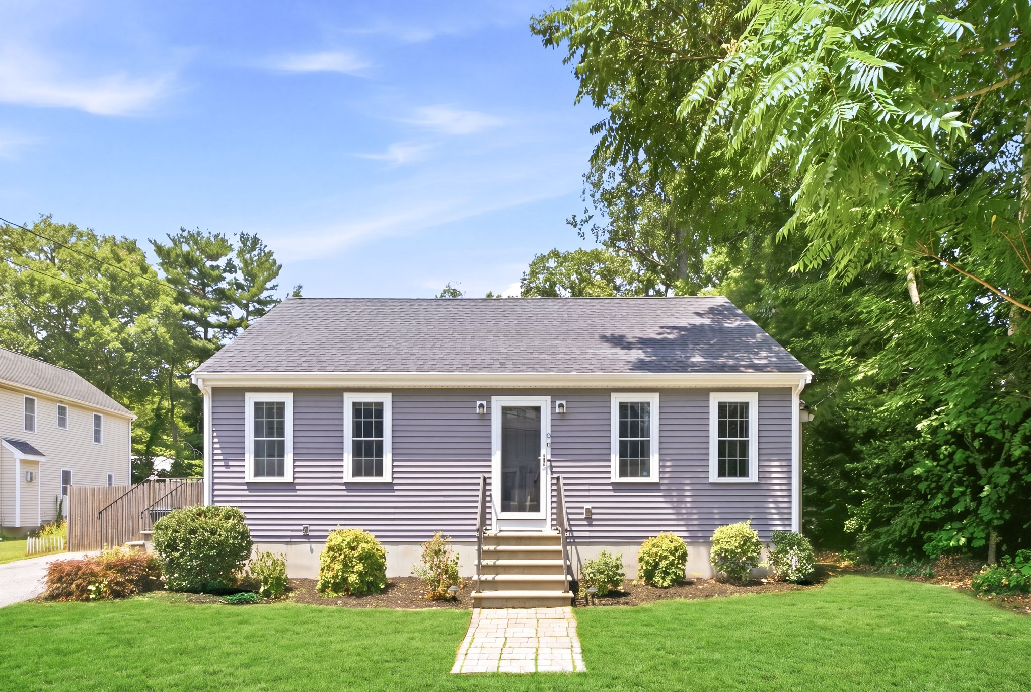56 Milford St, Hanson, MA 02341