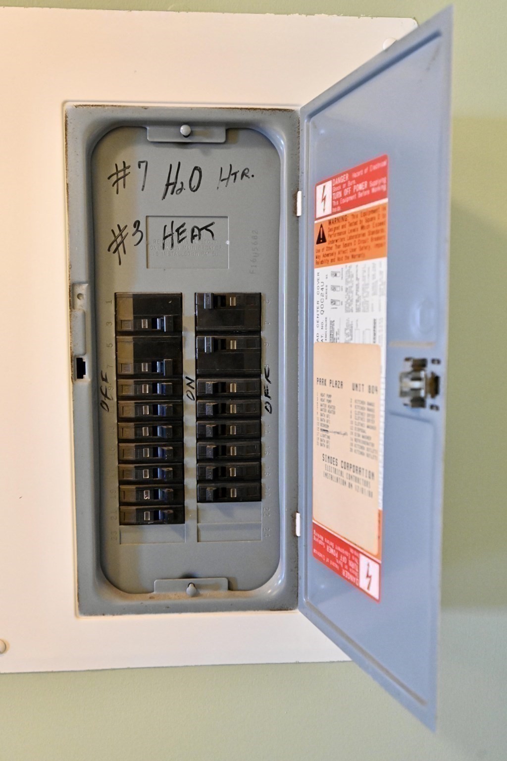 30 Chelsea St Unit 804, Everett, MA 02149 - Image 26