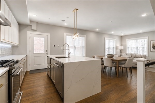 55 Hutchings St, Apt 2