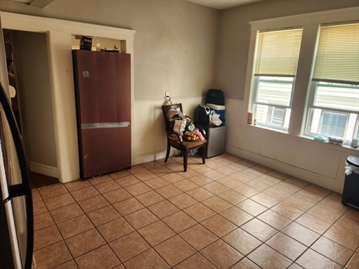 43 Sumner St, Apt 1