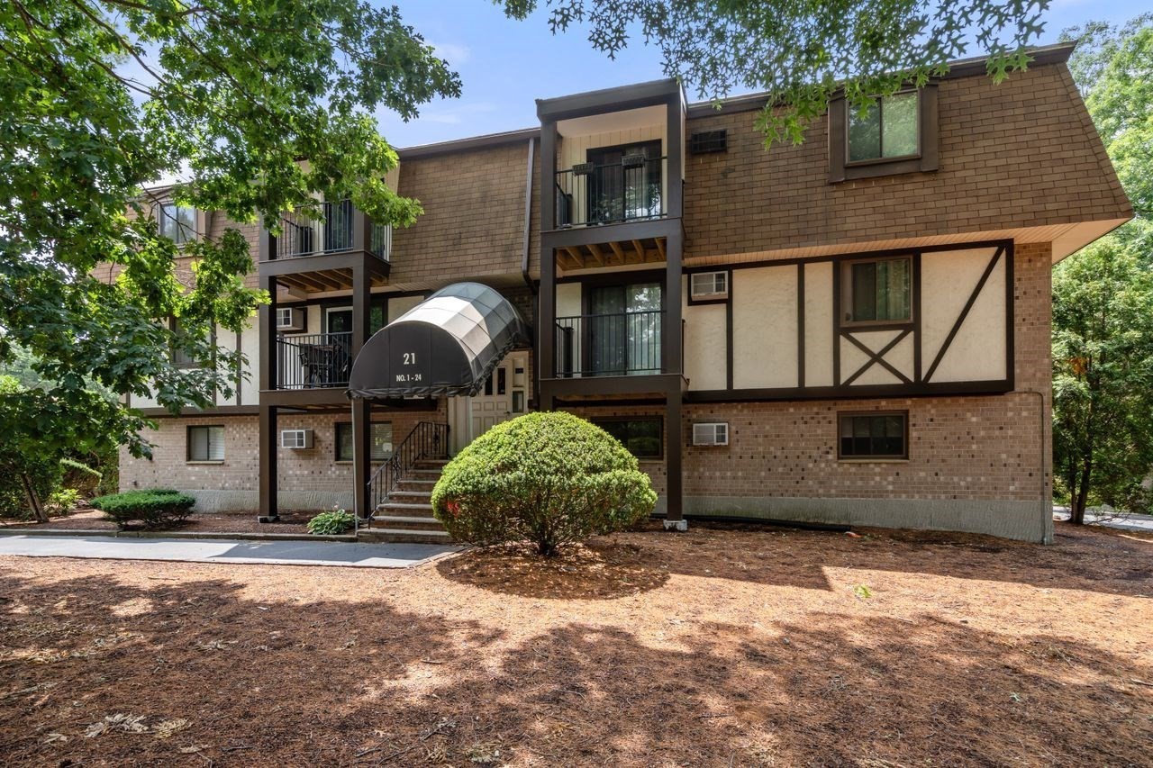 21 Erick Rd Unit 18, Mansfield, MA 02048