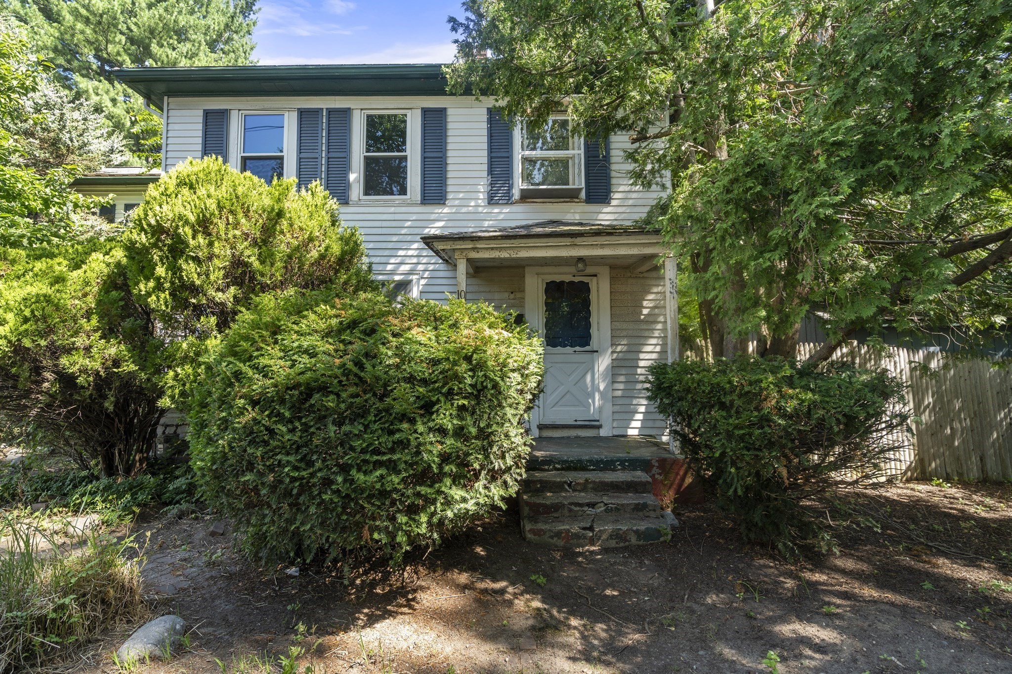10 Willard St, Wayland, MA 01778