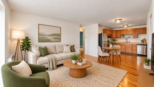 39 Englewood Ave, Apt 24