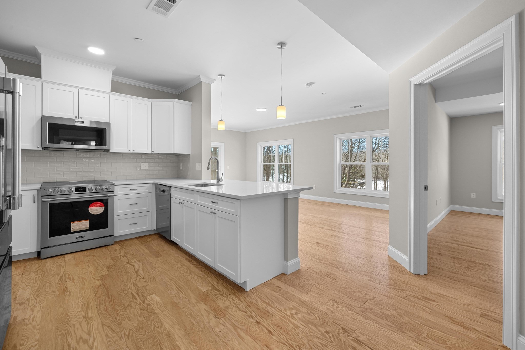 485 Blue Hills Parkway Unit 42, Milton, MA 02186 - Image 11