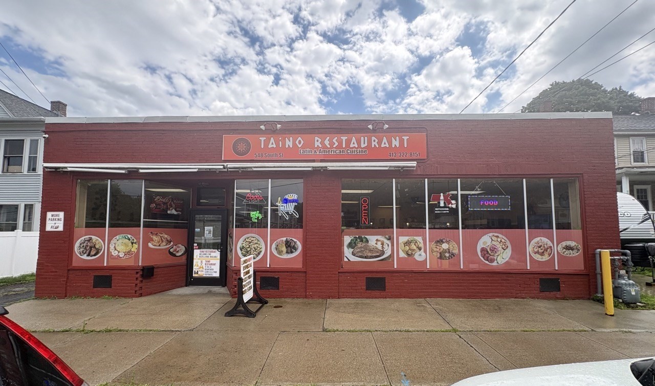 548 South St, Holyoke, MA 01040 - Image 1