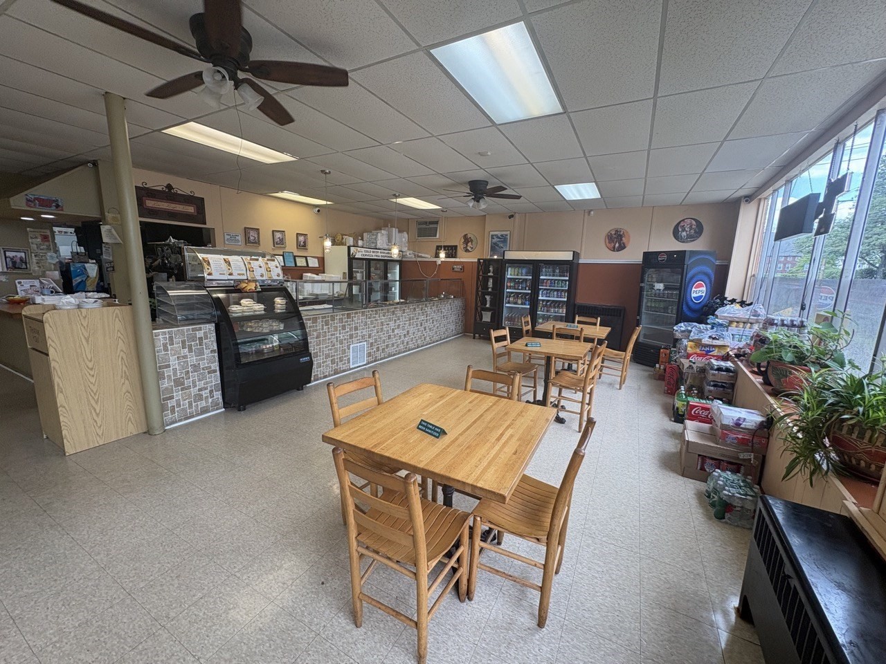 548 South St, Holyoke, MA 01040 - Image 2