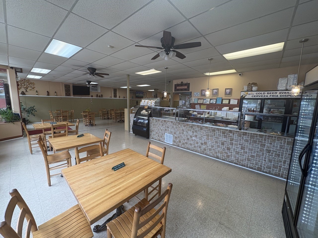 548 South St, Holyoke, MA 01040 - Image 3
