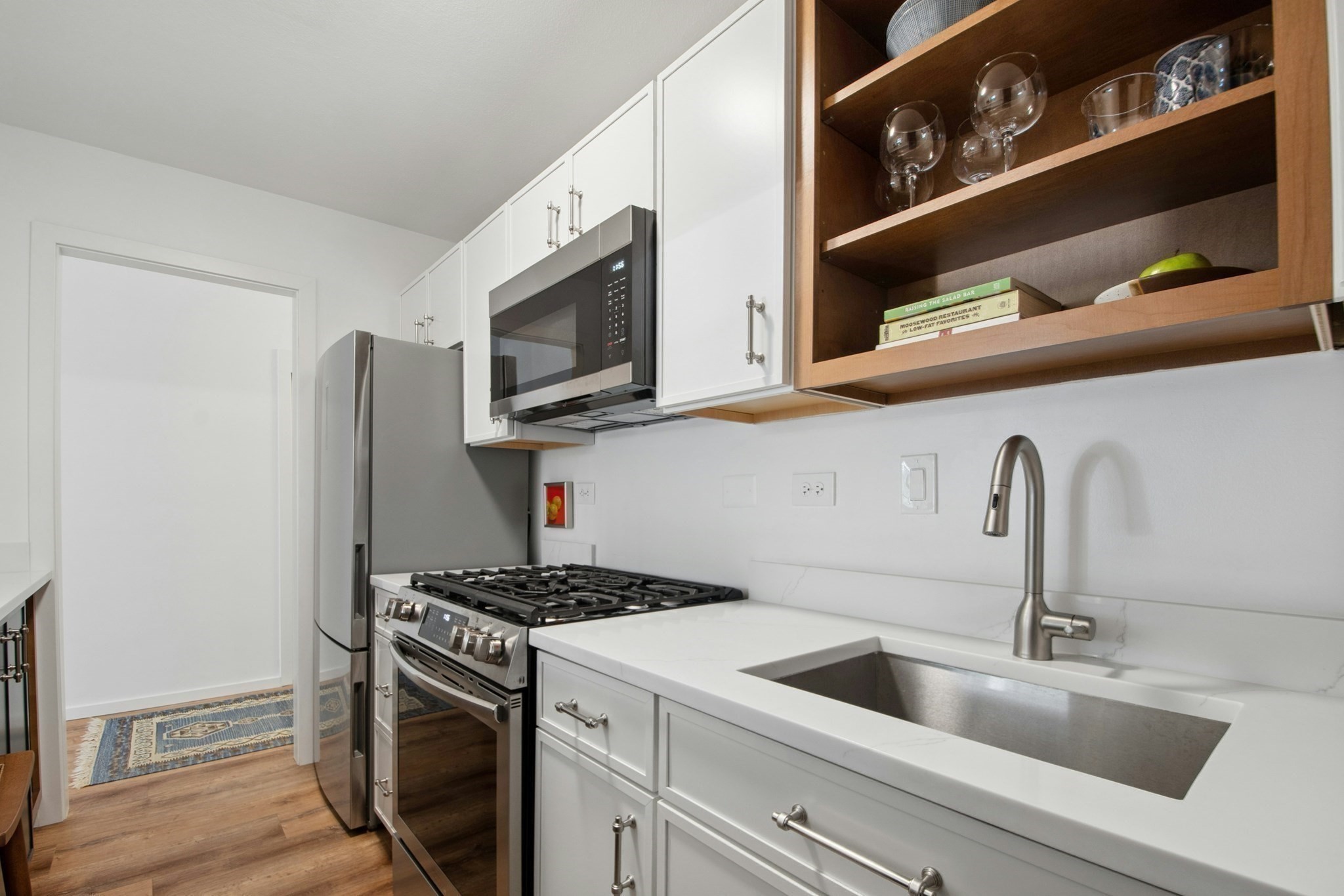6 Whittier Pl Unit 3L, West End, Boston, MA 02114 - Image 9