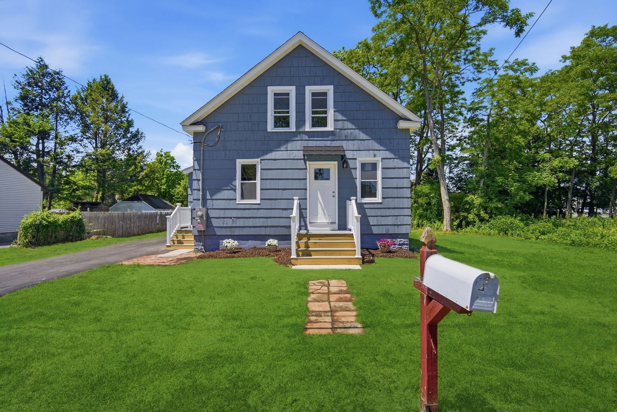 4 Wilson Street, Wilbraham, MA 01095