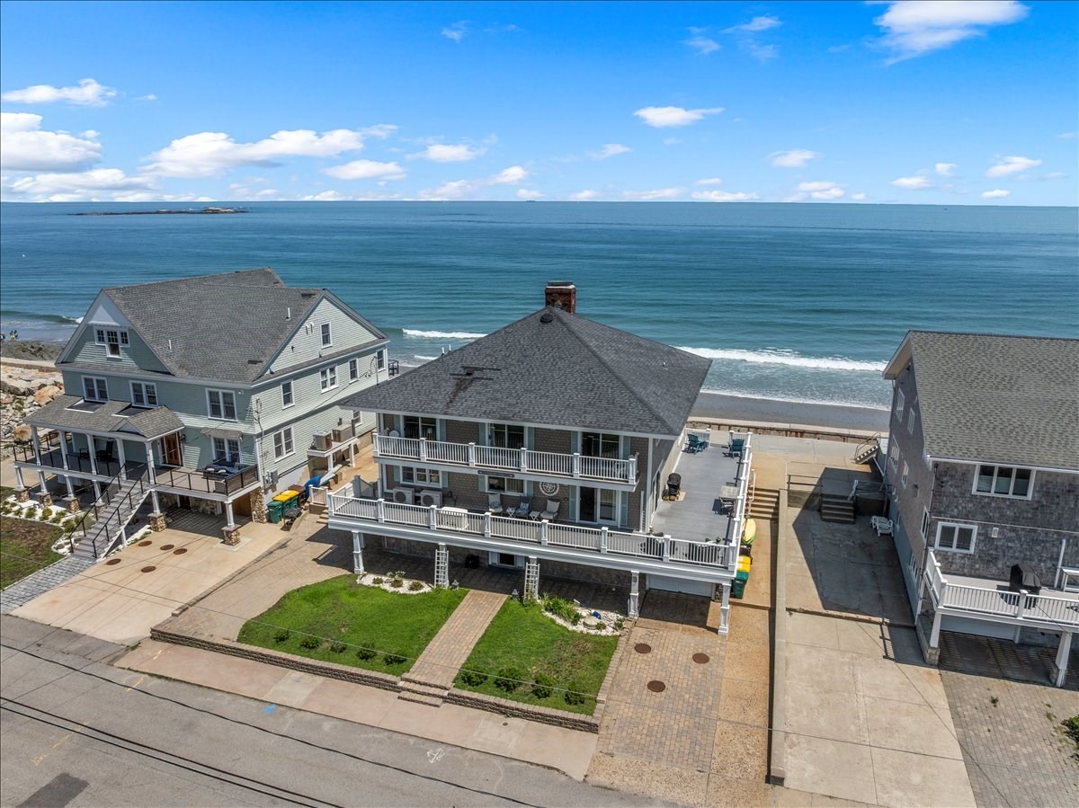 67 Surfside Rd, Scituate, MA 02066