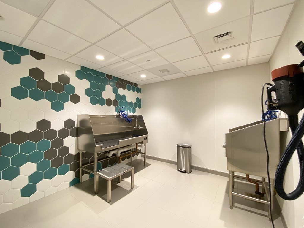 188 Brookline Ave Unit 22G, Fenway, Boston, MA 02215 - Image 32
