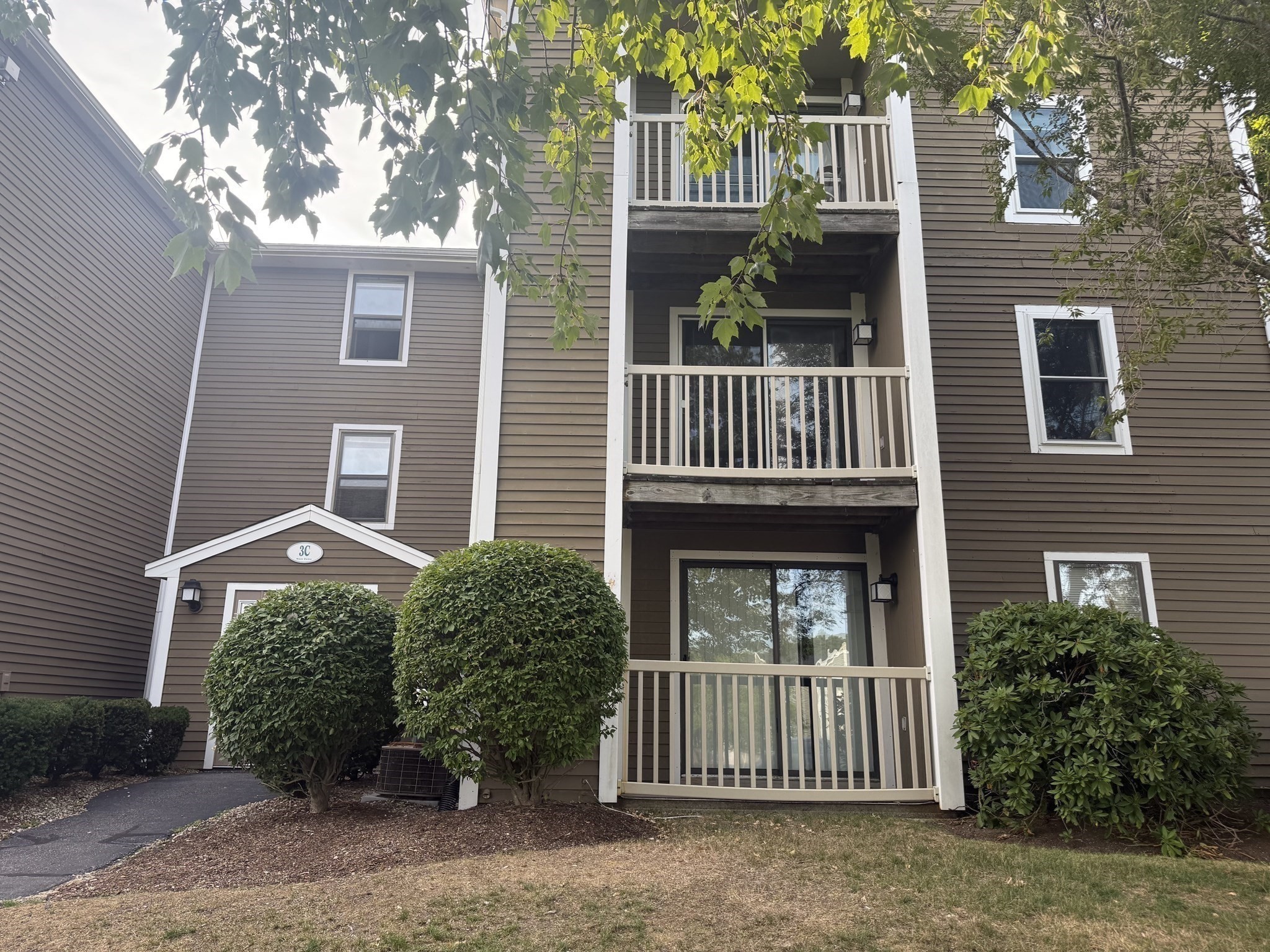 3 Marc Dr Unit 3C-4, Plymouth, MA 02360