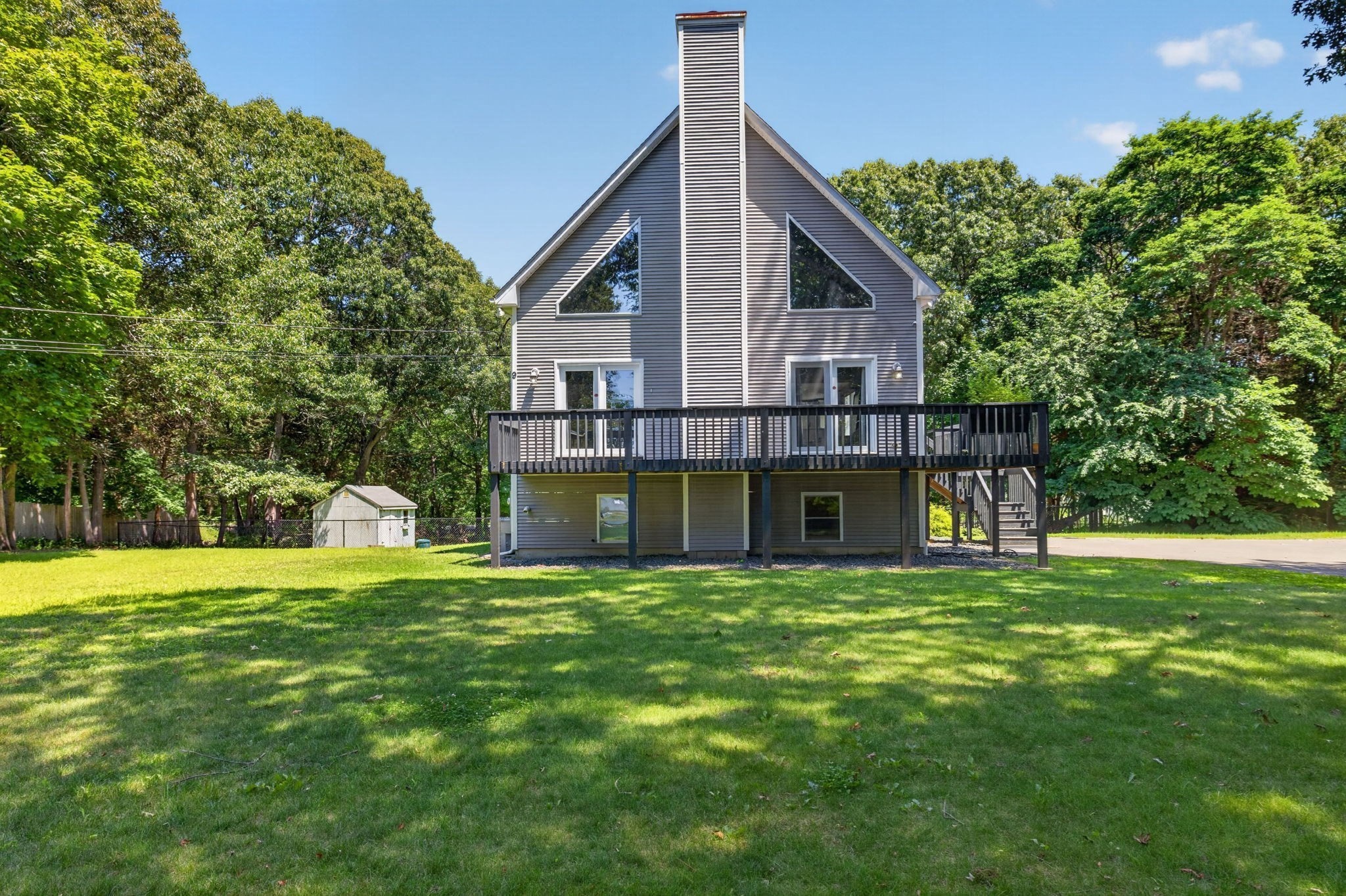 9 Broadview Ave, Berkley, MA 02779