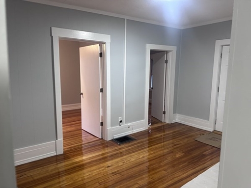 50 Chestnut St, Apt 1