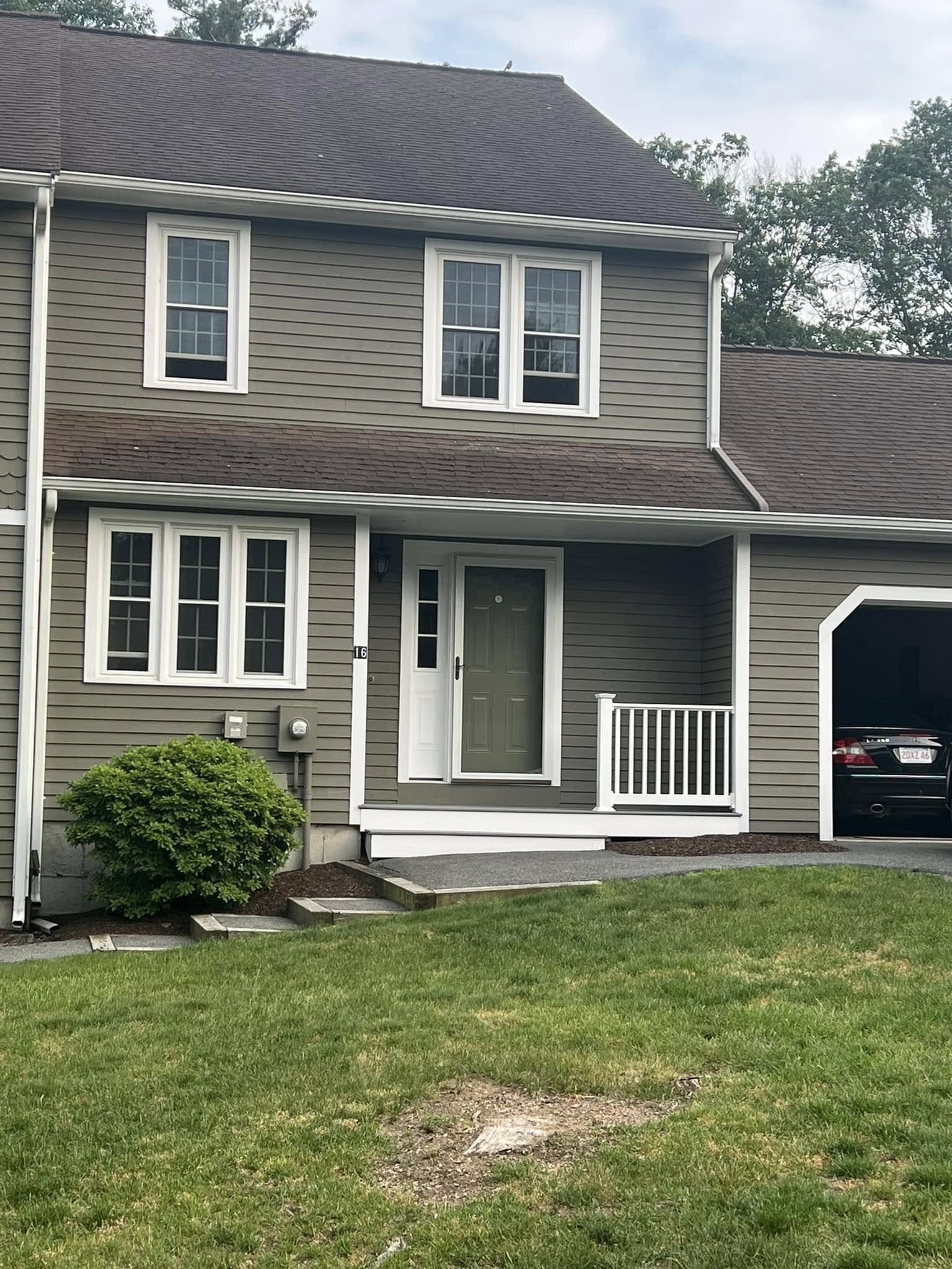 16 Stallbrook Rd Unit 16, Milford, MA 01757