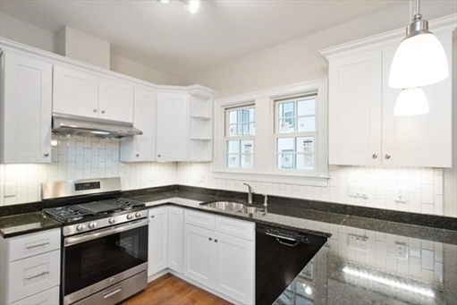 101 Lanark, Apt 1