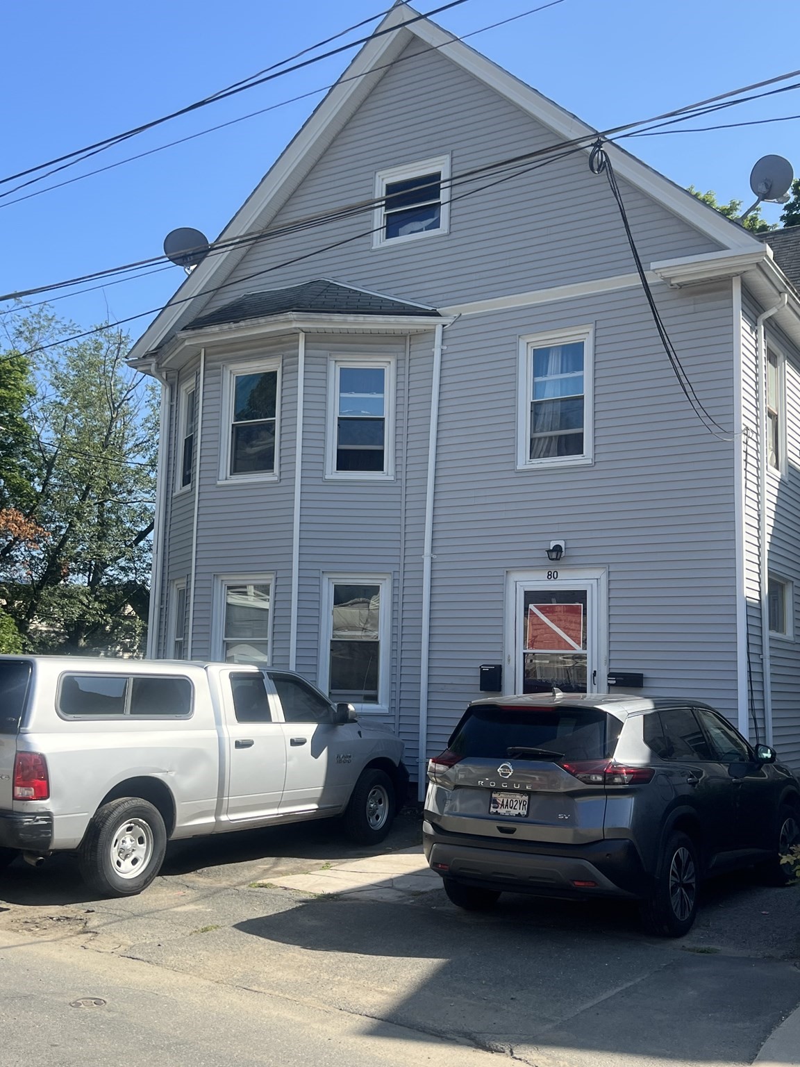 80 Fremont Ave, Chelsea, MA 02150