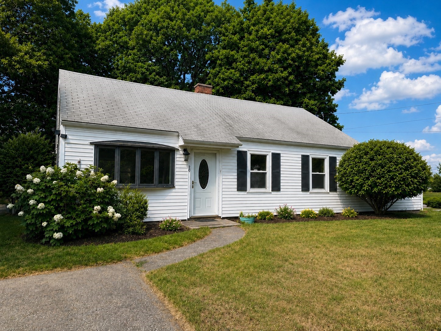 20 Rayburn Rd, Stoughton, MA 02072