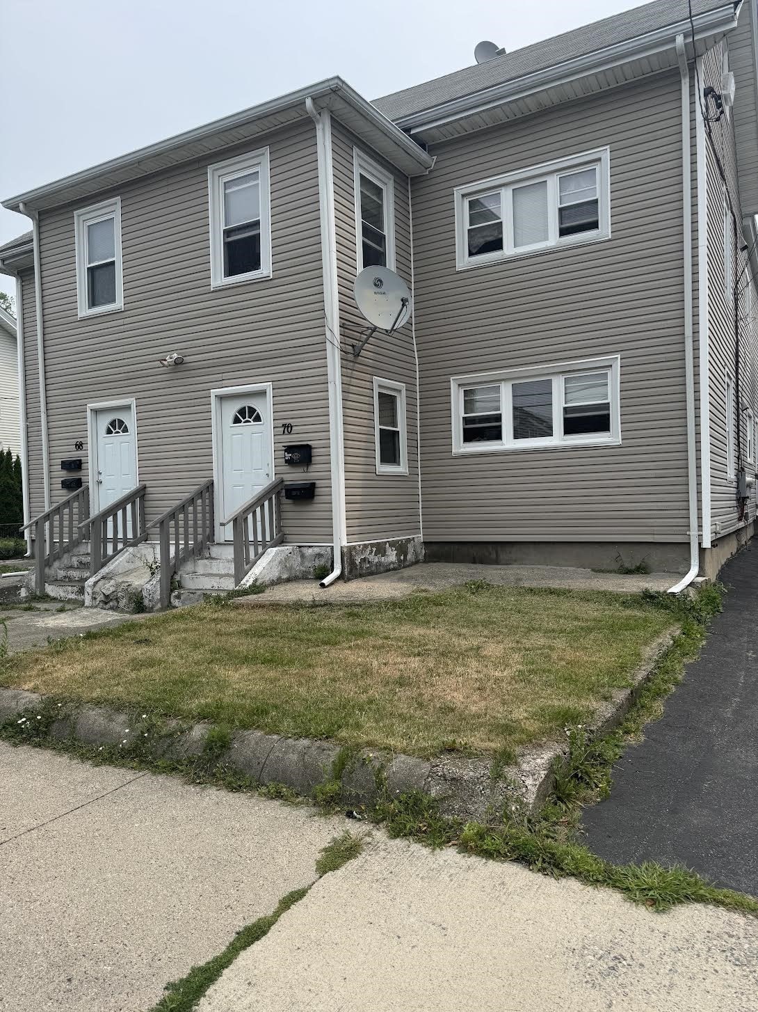 68 Russell St, Malden, MA 02148