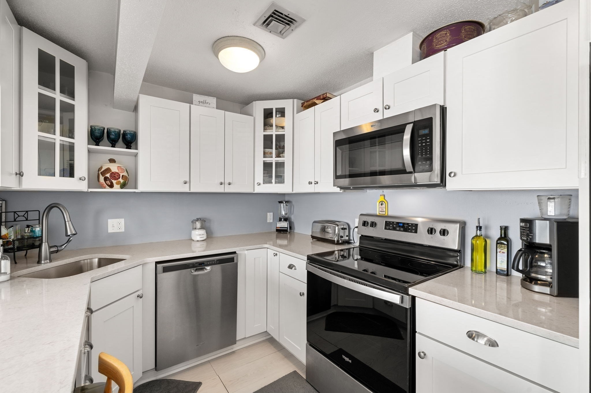 432 Humphrey Street Unit 16, Swampscott, MA 01907 - Image 8
