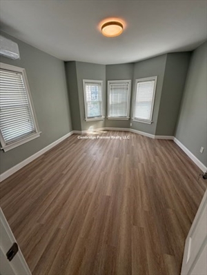 22 Westford St, Apt 2