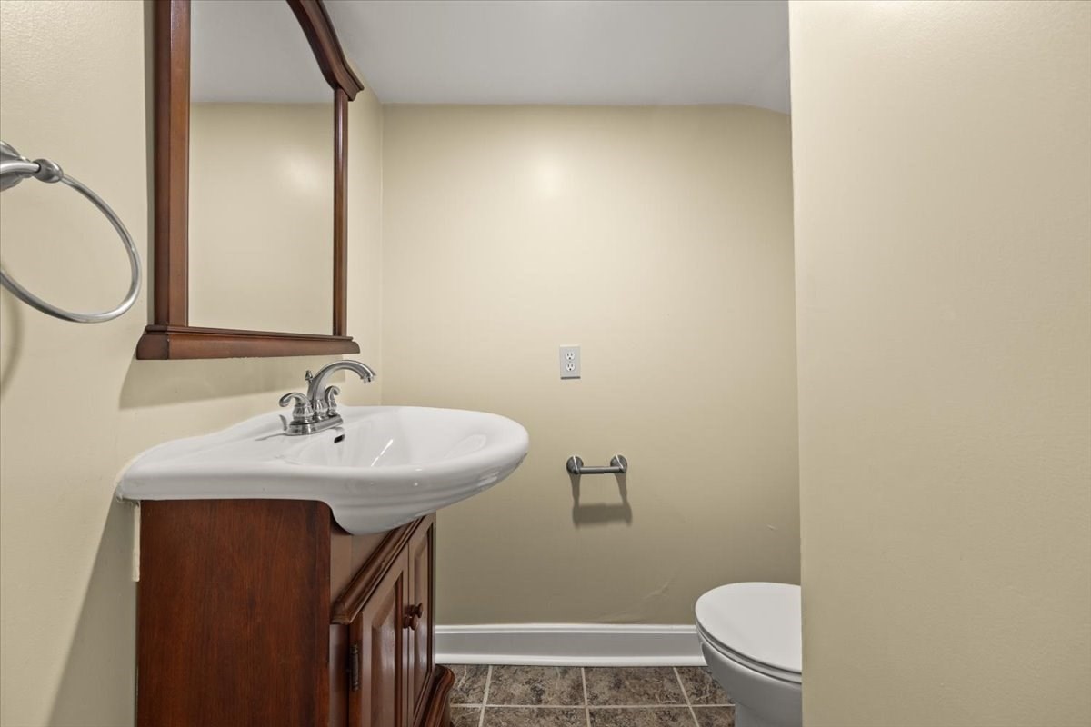 69 Front St, Weymouth, MA 02188 - Image 18