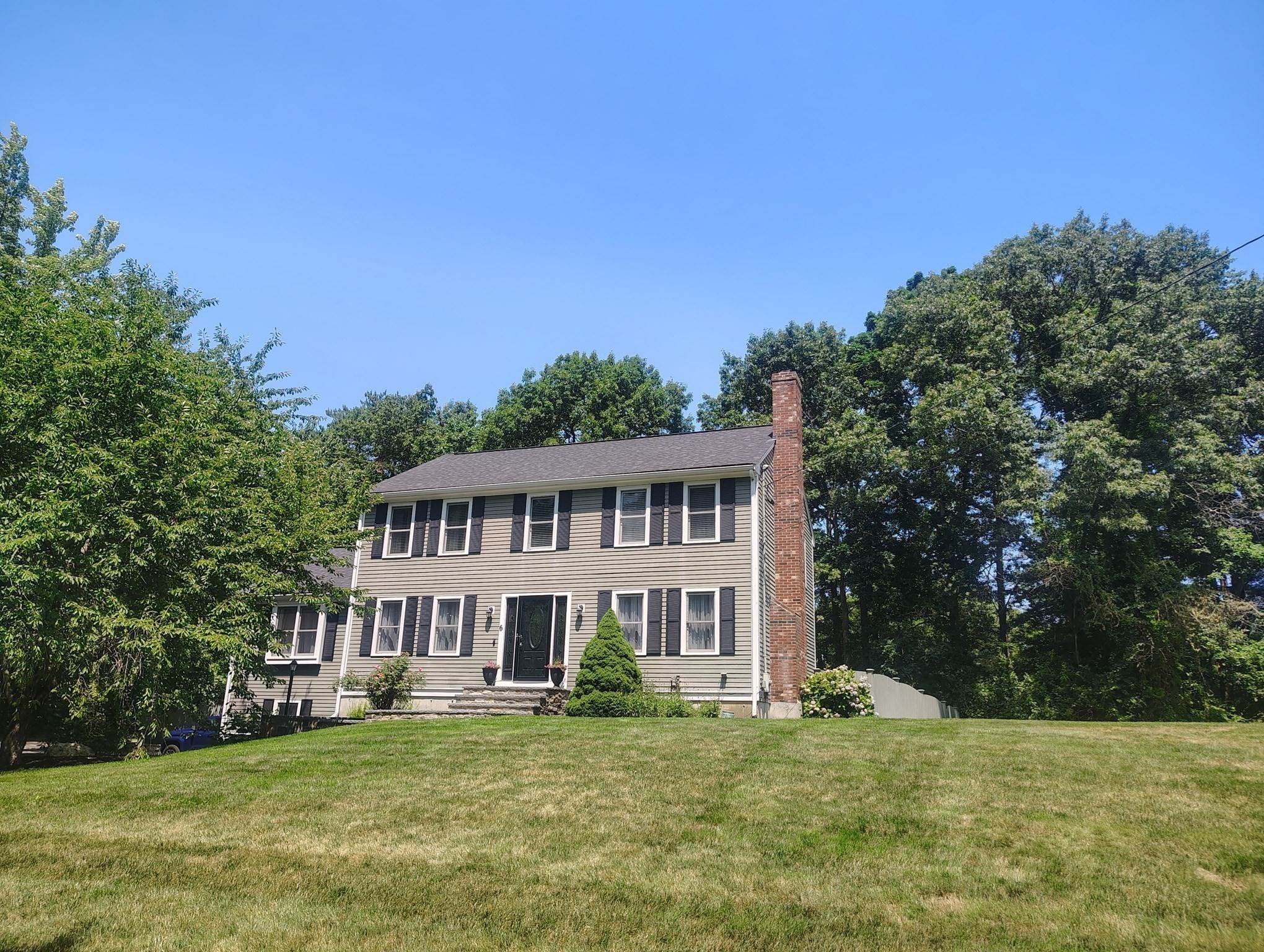 6 Forest Street, Raynham, MA 02767