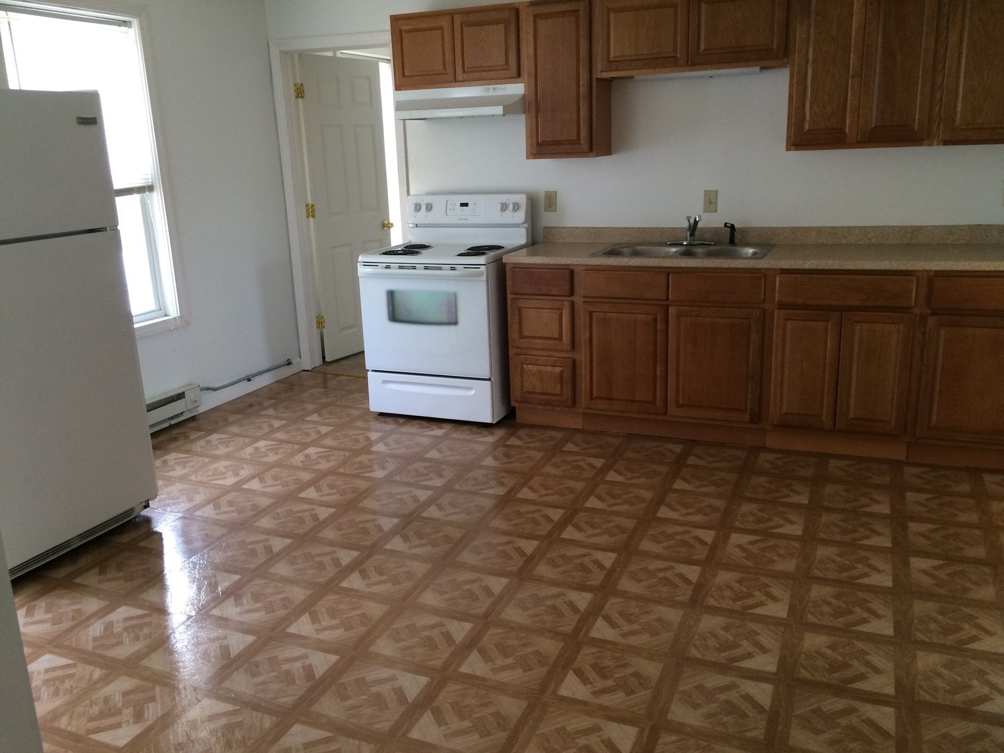 100 Conant St, Gardner, MA 01440 - Image 3