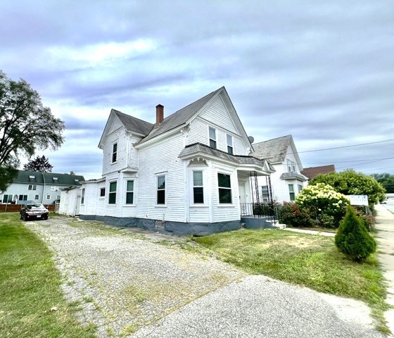 116 Midland Street, Lowell, MA 01851
