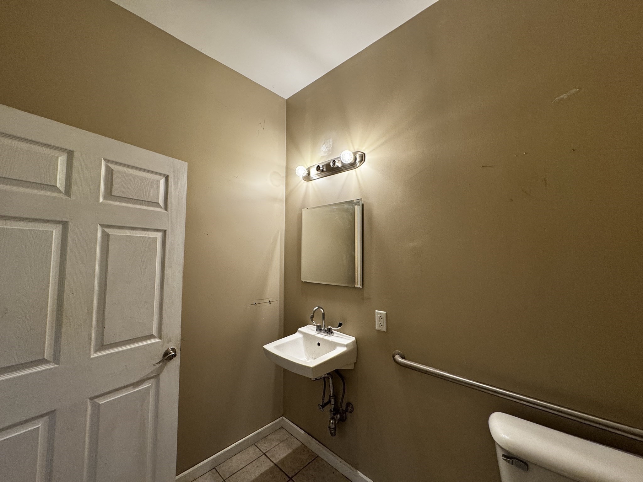 28 Commercial St Unit 28, Braintree, MA 02184 - Image 7