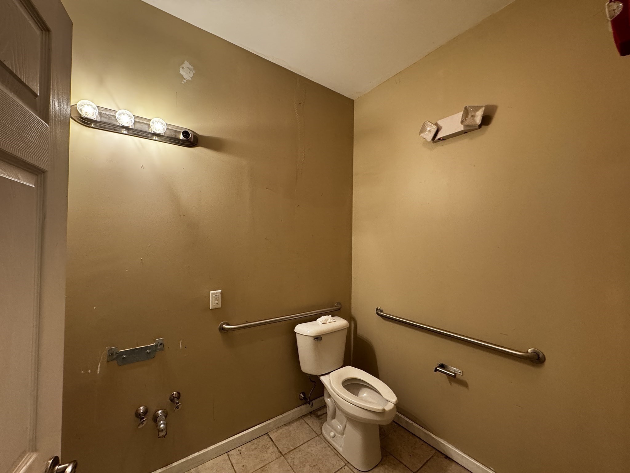 28 Commercial St Unit 28, Braintree, MA 02184 - Image 8