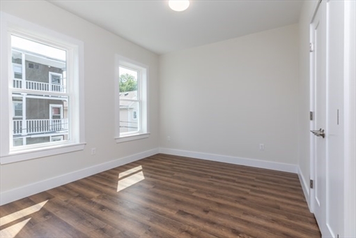 843 Columbia, Apt 3