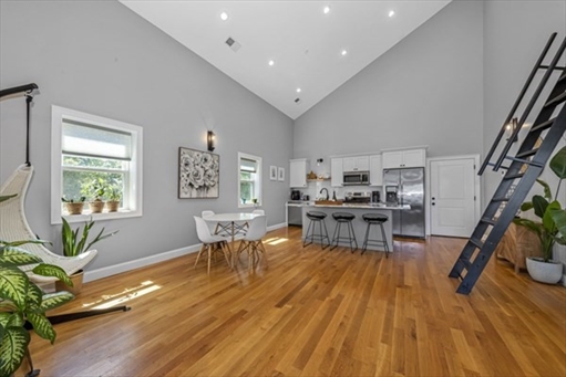 60 Hermon Street, Apt 3