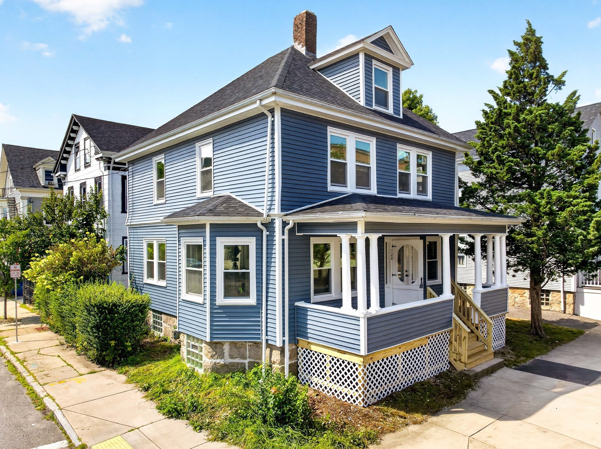 124 Mill St, New Bedford, MA 02740