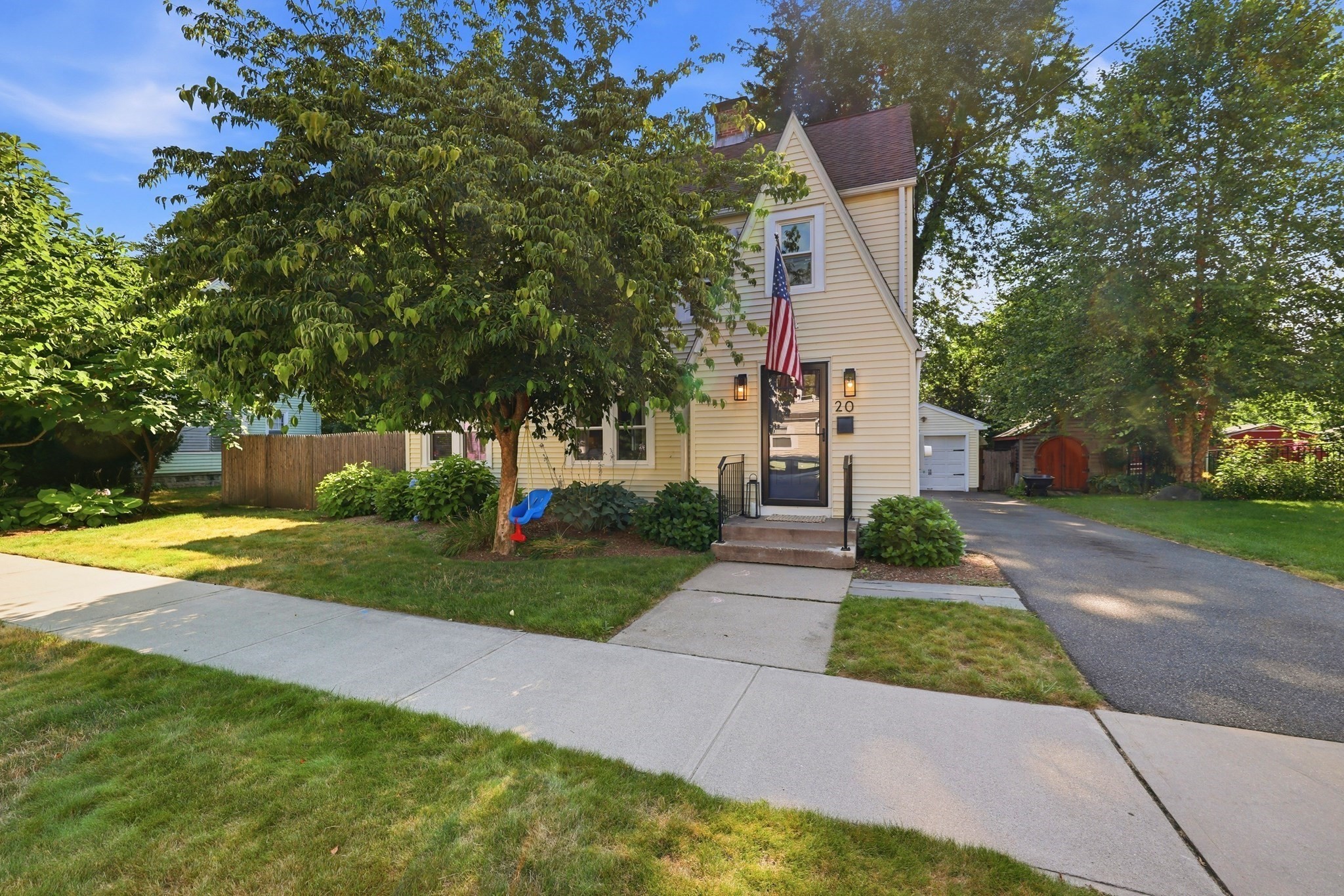 20 Ashbrook Street, Springfield, MA 01118