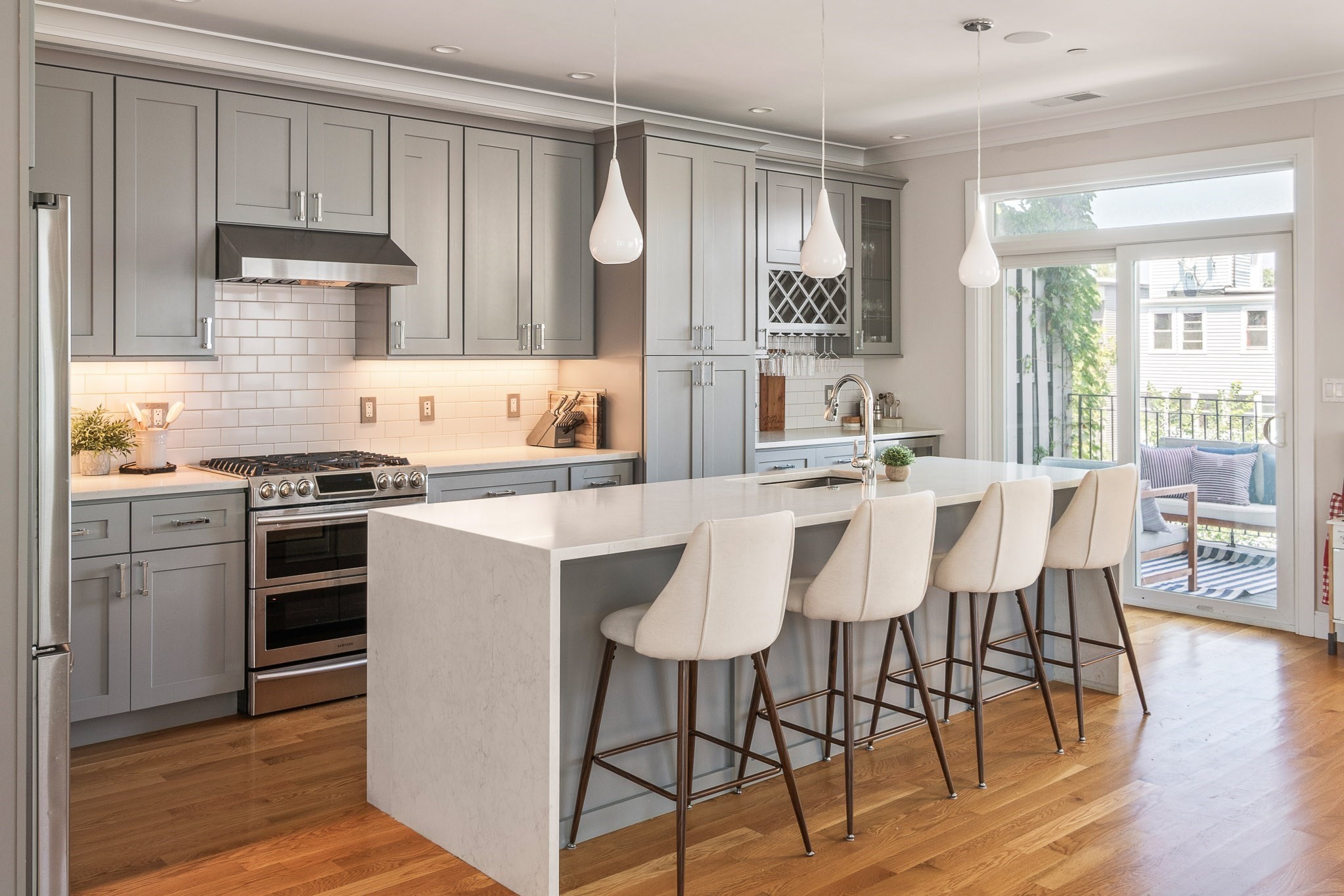 854 E Broadway St Unit 3, South Boston, Boston, MA 02127