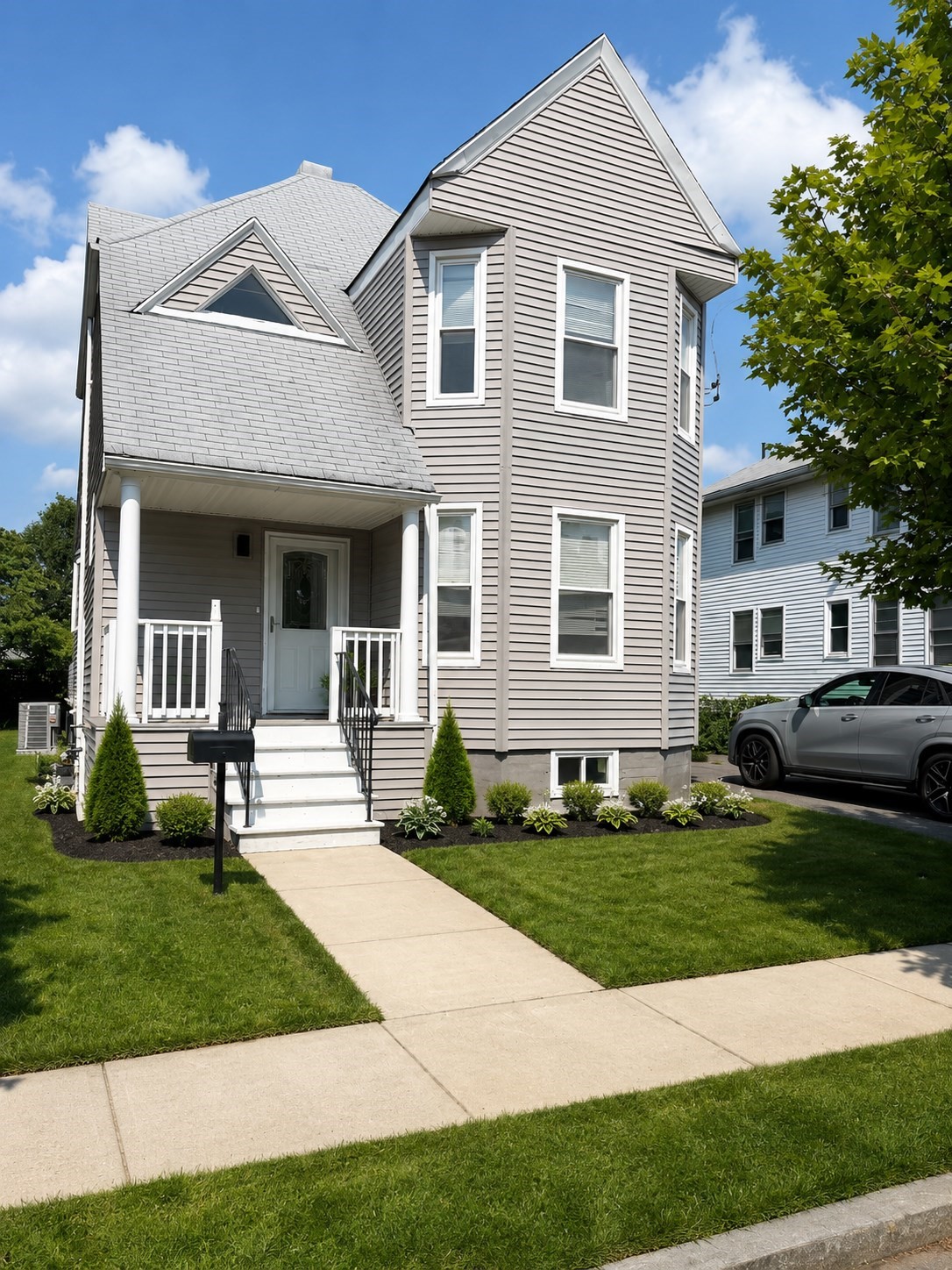 72 Freeman St, Quincy, MA 02170