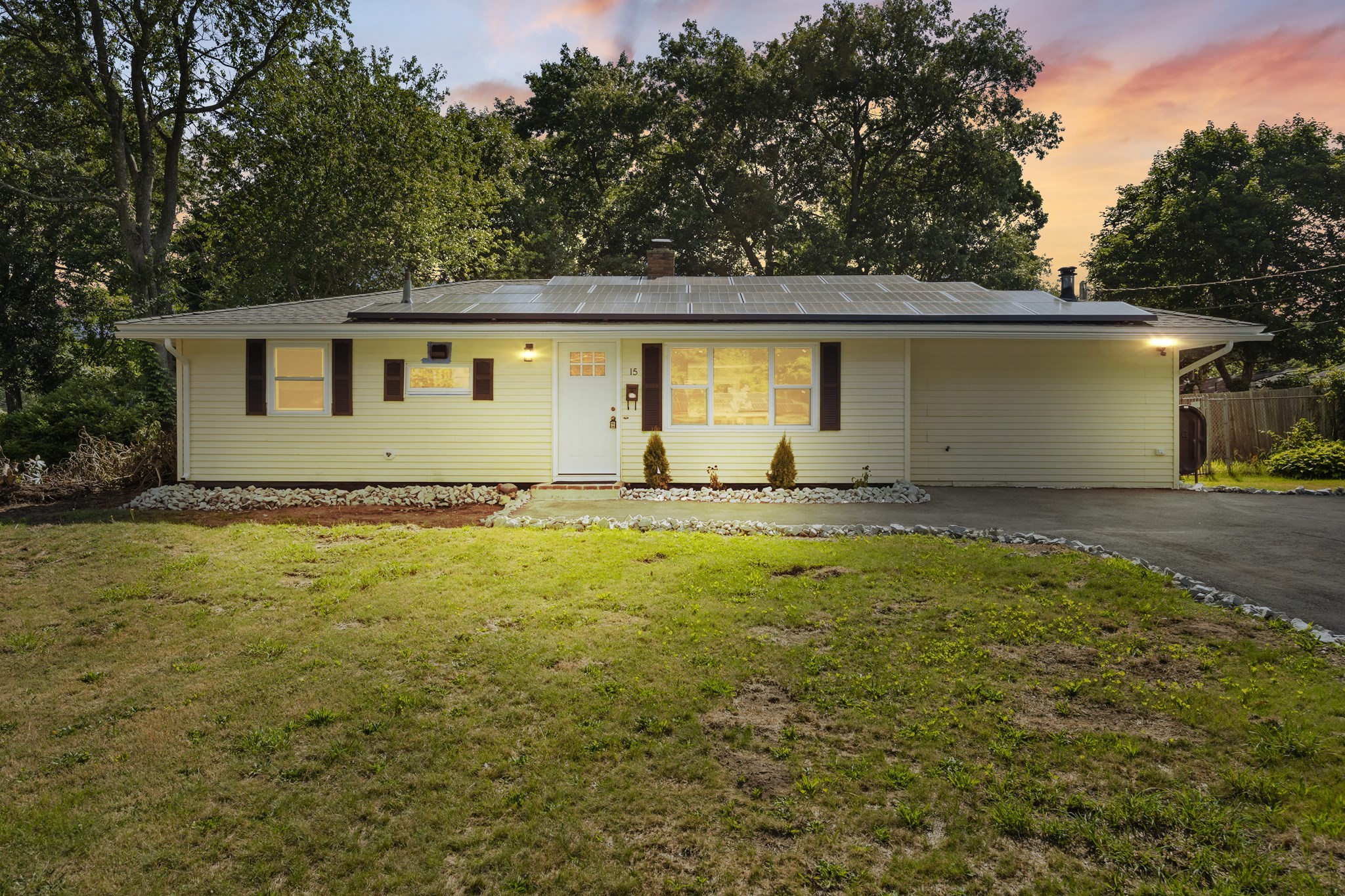15 Clara Rd, Brockton, MA 02302