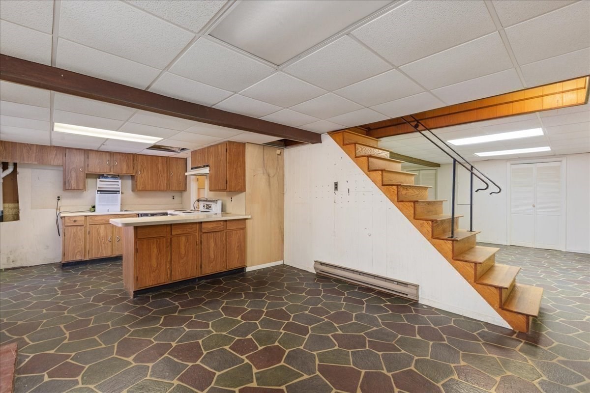 8 Luzitania Ave, Gloucester, MA 01930 - Image 17
