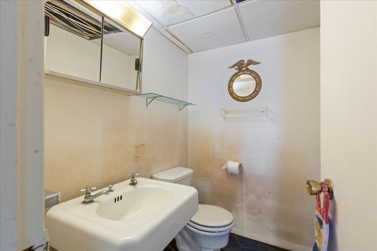 8 Luzitania Ave, Gloucester, MA 01930 - Image 22