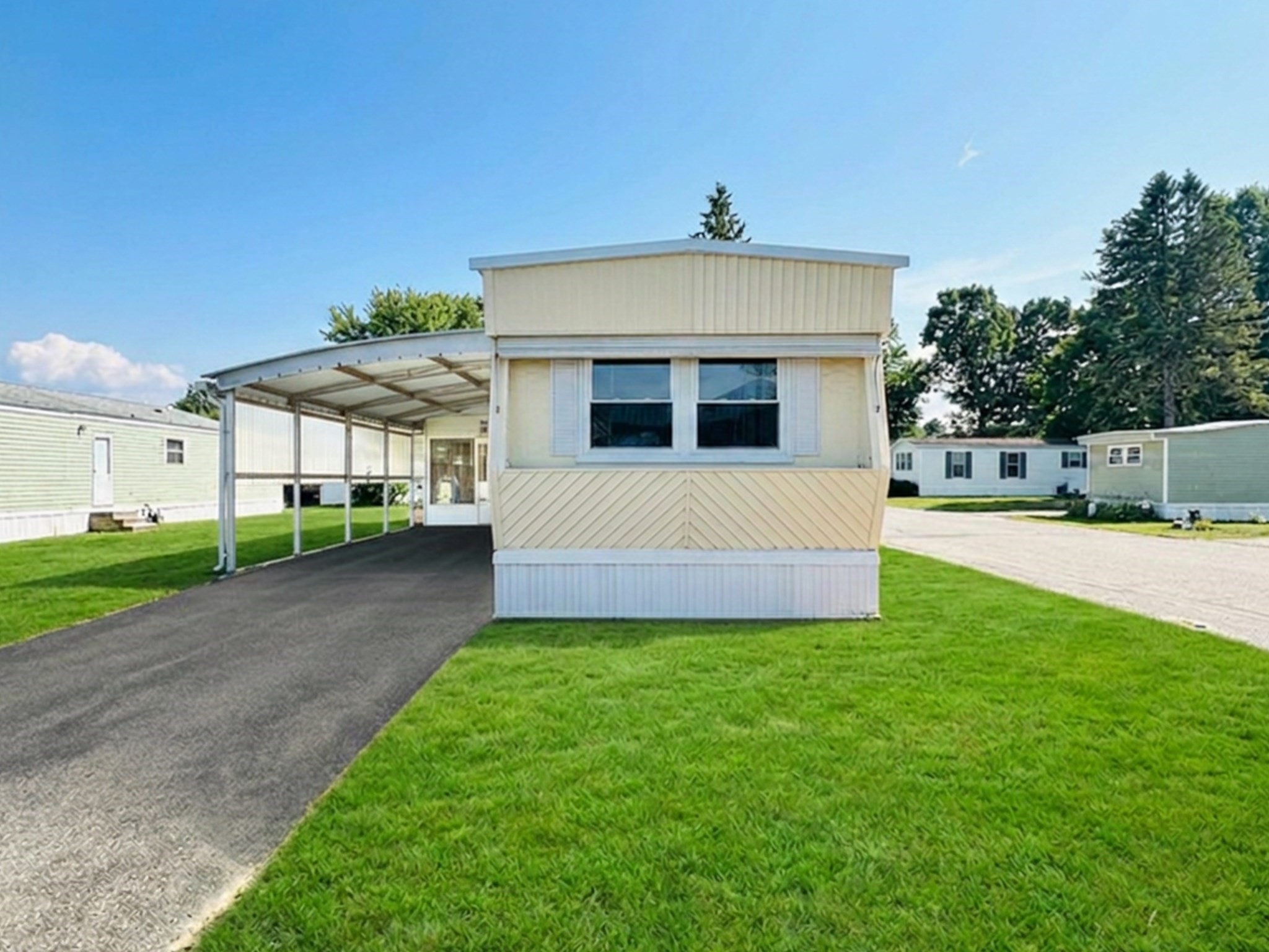 70 Shumway St Unit B20, Springfield, MA 01119