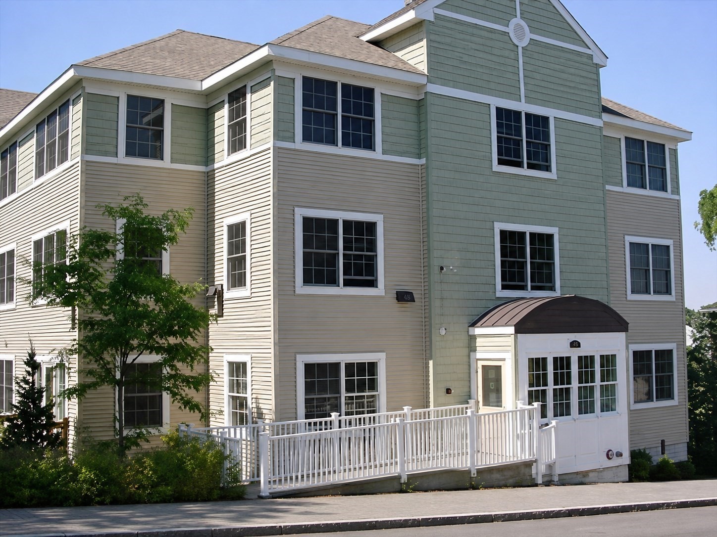 48 Federal St Unit 206, Beverly, MA 01915