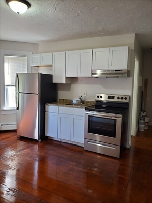 870 Moody, Apt 6