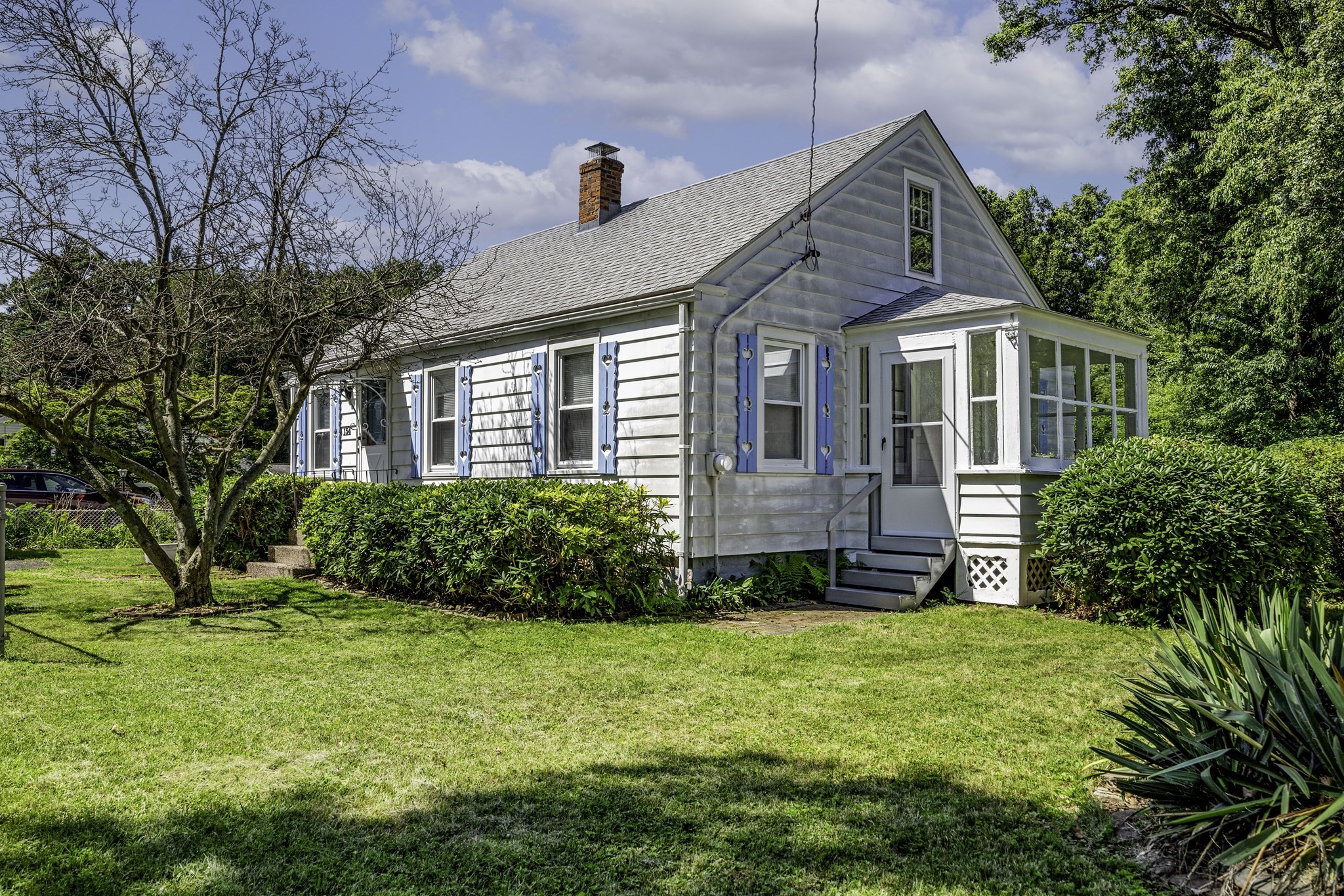 154 Lamont St, Springfield, MA 01119