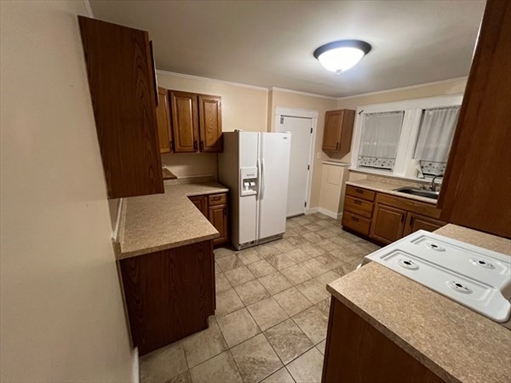 85-87 Greenfield Rd, Apt 2