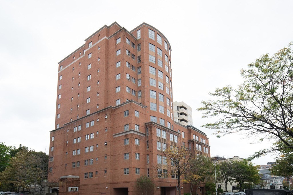931 Massachusetts Ave. Unit 801, Cambridge, MA 02139